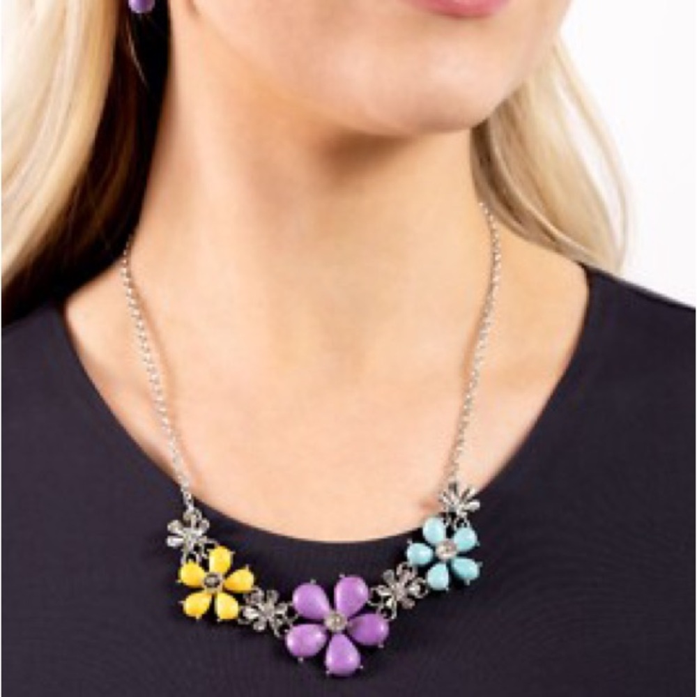 Paparazzi Vibrant Floral Necklace in Purple, Yellow, and Blue